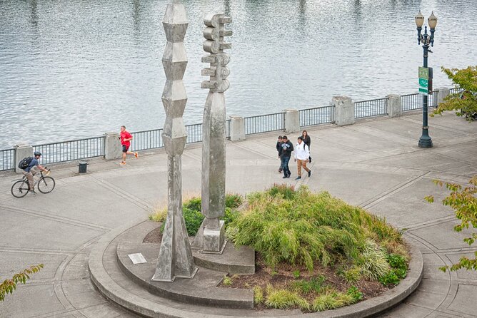 Portland (Along the Waterfront) Scavenger Hunt & Self-Guided Tour - Sum Up