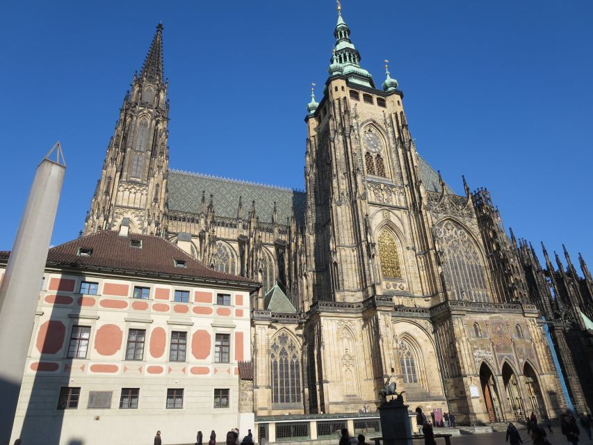 Prague: Bus and Boat Tour - Cancellation Policy