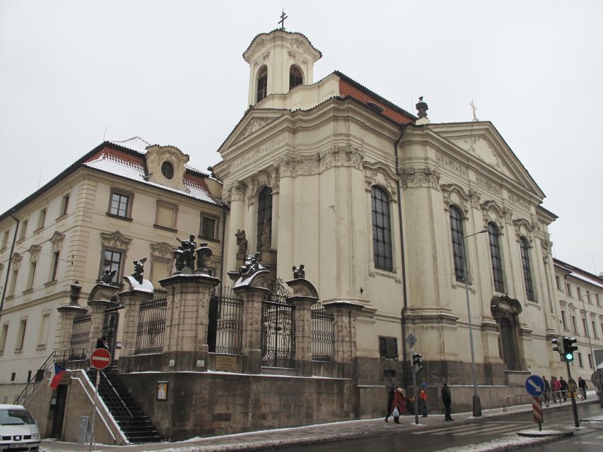 Prague: Guided Operation Anthropoid Tour With Lidice - Visiting Lidice