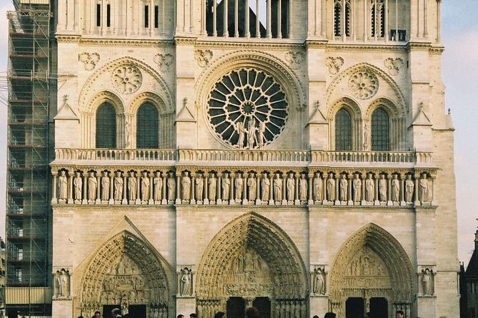 Private 4-Hour City Tour of Paris With Driver and Official Guide - Booking and Pricing