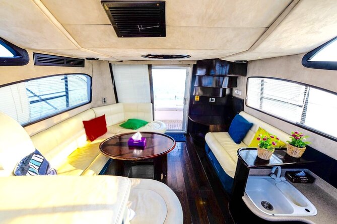 Private Charter Yacht Dubai - Exclusive Yacht Cruising Tour - Competitive Pricing Options