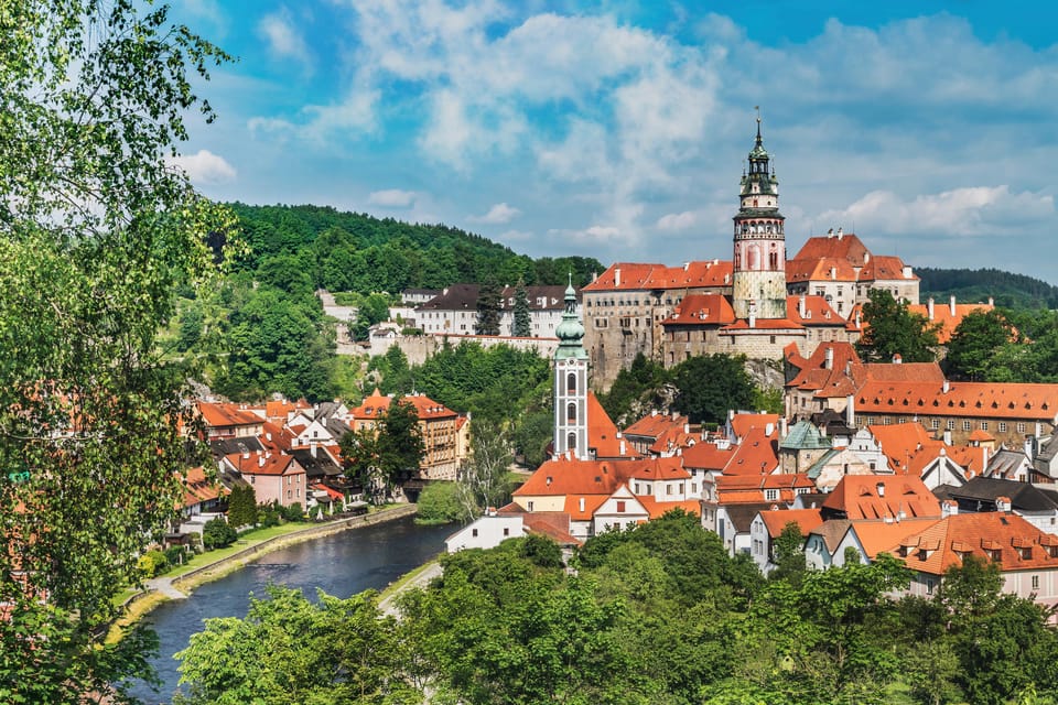 Private Day Trip: Prague to Cesky Krumlov & Hluboka Castle - Return to Prague