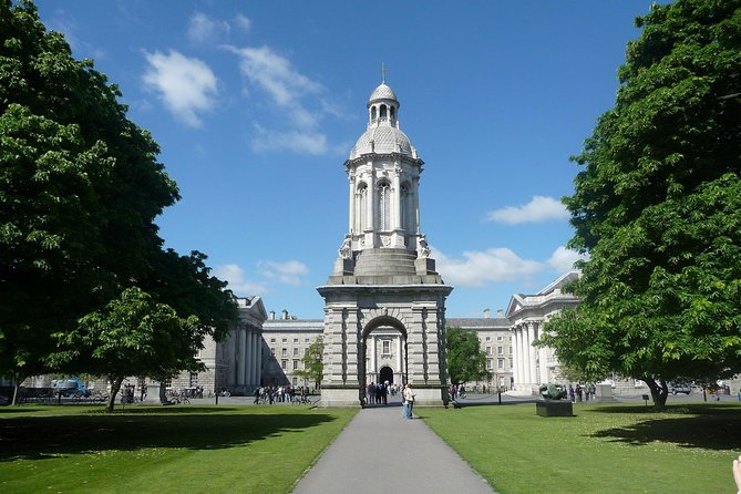 Private Dublin Arrival Transfer - Airport to Hotel / Accommodation - Extra Charges for Out-of-Area Pickups