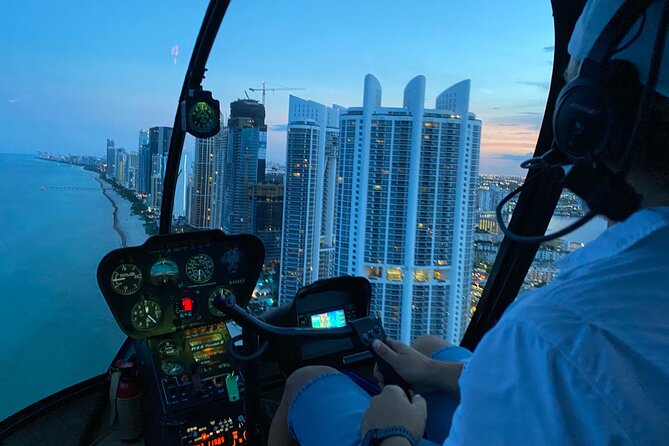 Private Sunset Ft. Lauderdale to Miami Beach Helicopter Tour - Tips for Your Flight
