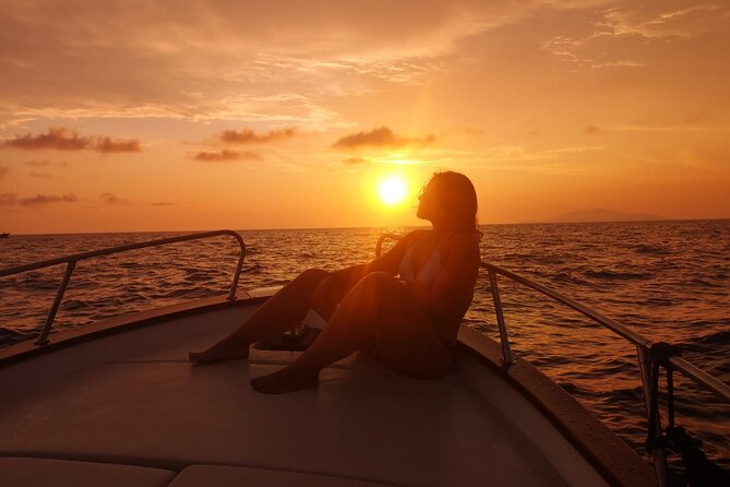 Private Tour of Capri by Boat at Sunset With Aperitif - Positive Guest Reviews