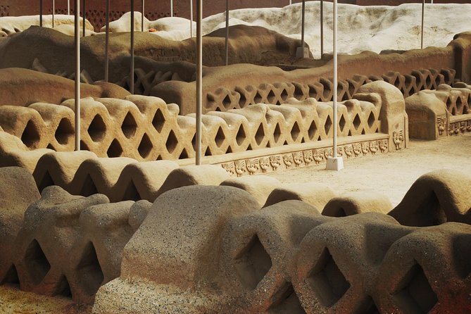 Private Tour Trujillo: Downtown, Sun & Moon Temple, Chan Chan and Huanchaco - Traveler Perspectives