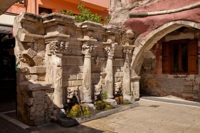 Private Tour West Crete: Chania & Rethymno Town and Kournas Lake - Visiting Kournas Lake