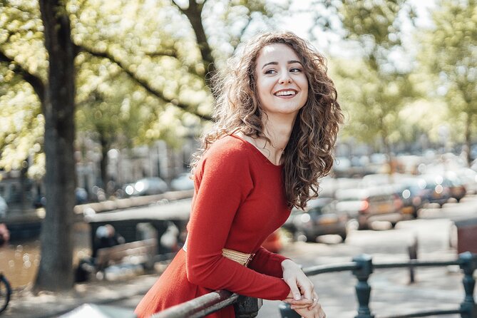 Professional Tinder Photo Session in Amsterdam - Editing and Retouching