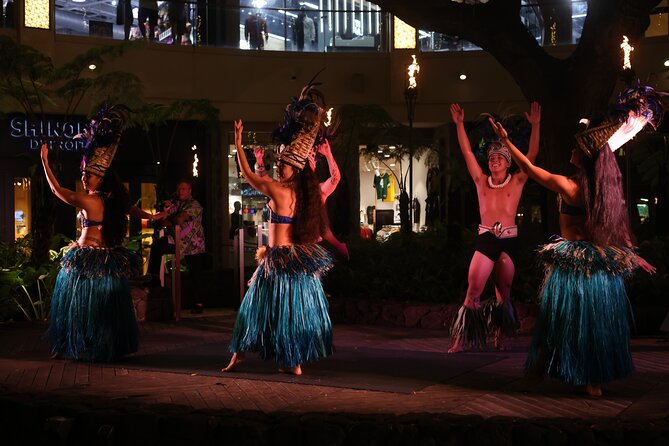 Queens Waikiki Luau - Review Highlights