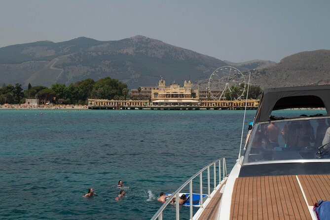 Relaxing Day on Board a Super Yacht for up to 35 People - Reviews and Ratings