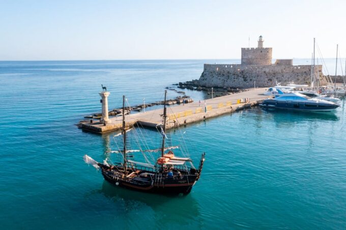 Rhodes:1-hour Sightseeing Day Cruise on an 18th-Century Boat - What to Expect on the Cruise