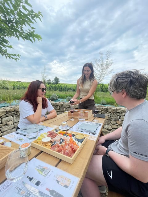 Saint-Emilion E-Bike Wine Tour - 2 Wineries & Picnic Lunch - About the Destination
