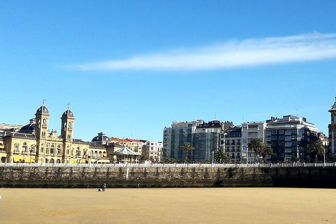 San Sebastian and Biarritz Private Day Tour - Tailored Experiences
