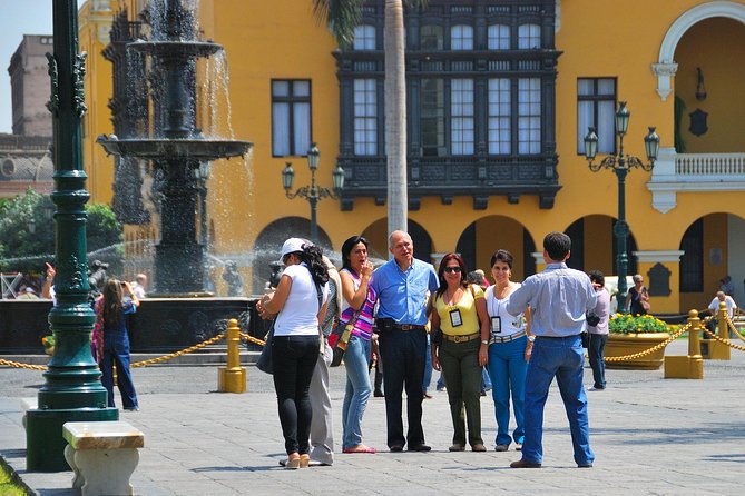 Sanctuaries of Lima Private Half-Day Tour - Discovering the Sanctuary of Las Nazarenas