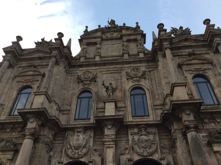 Santiago De Compostela Cathedral and Museum Guided Tour - Accessibility