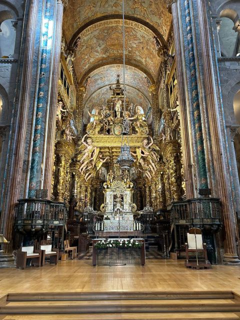 Santiago De Compostela: Cathedral, Museum, and Old Town Tour - Important Considerations