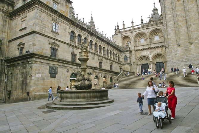 Santiago De Compostela Private Walking Tour With Cathedral Ticket - Traveler Feedback