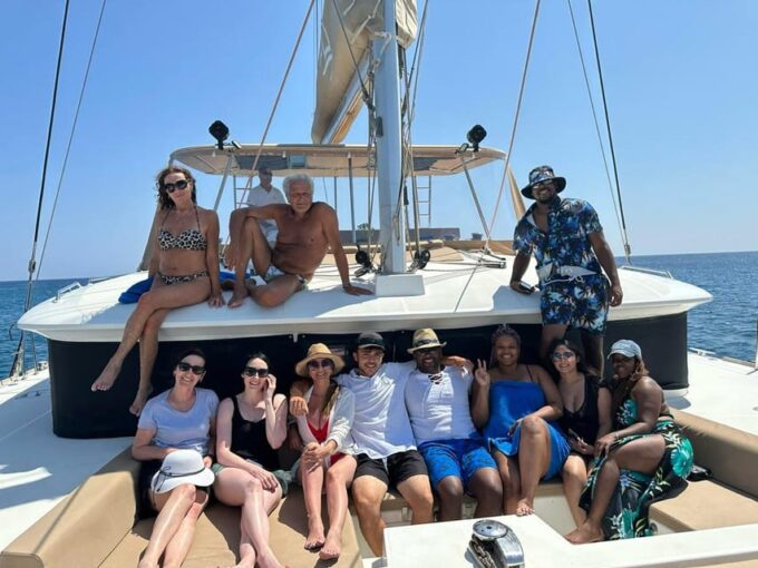 Santorini: Luxury Sunset Cruise With Dinner, Bbq, and Drinks - Cruise Highlights and Features