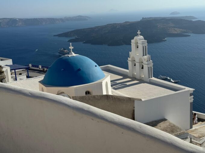 Santorini Private Driver & Guide Service - Personalized Tours and Local Guidance