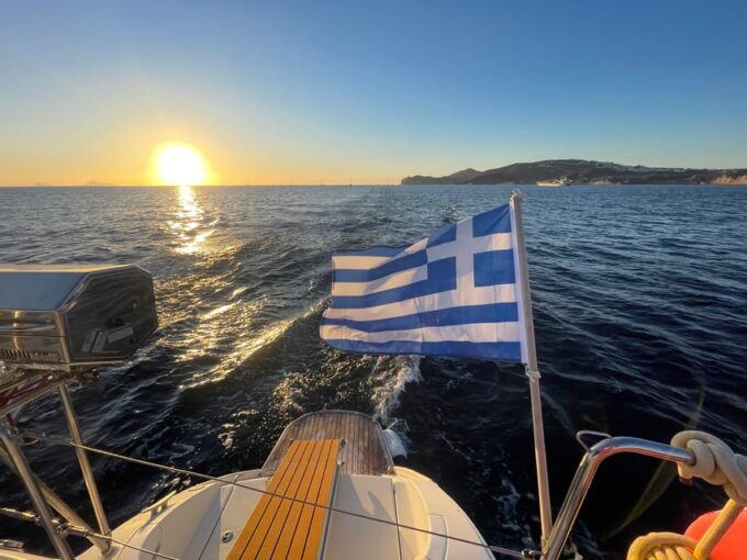 Santorini: Special Occasion Excursions With Food & Drinks - Important Information for Participants