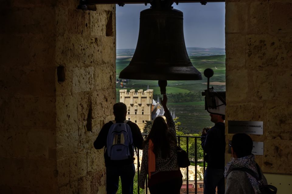 Segovia: Cathedral Tower Guided Tour - Accessibility and Recommendations