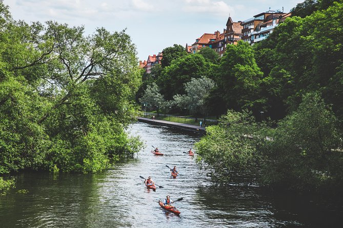 Self-Guided Kayak Adventure in Central Stockholm (One-Man Kayak) - Nearby Public Transportation Options