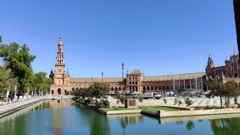 Seville: Guided Walking Tour With Optional Breakfast - Customer Ratings and Feedback