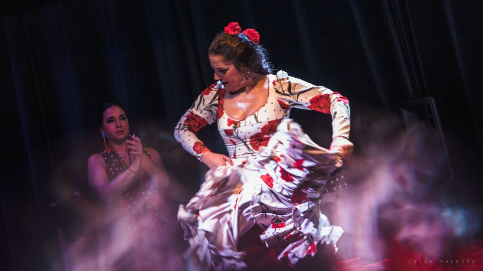 Seville: Traditional Flamenco Show in Triana - Passionate Performances by Artists