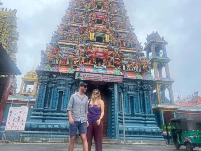 Shore Excursion Colombo: City Sightseeing Tour by Tuk-Tuk - Landmark Exploration