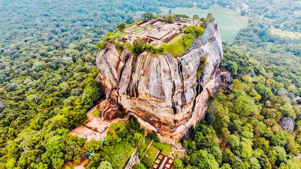 Sigiriya & Dambulla: Private Day Tour From Trincomalee - Language and Group Size