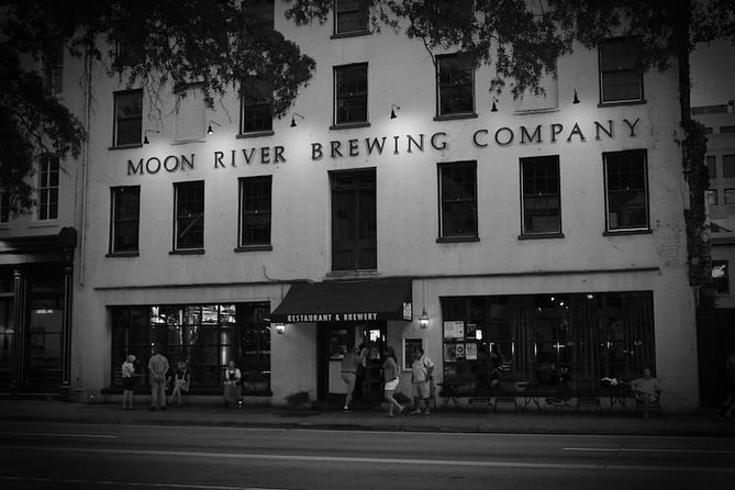 Spirits With Spirits Happy Hour Walking Bar Pub Crawl - Booking Information and Policies