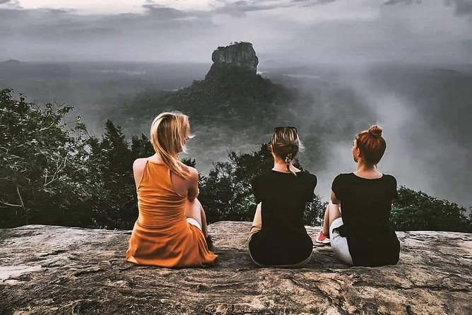 Sri Lanka Tour Itinerary . 6n/7d With Driver, Vehicle and H/B Accommodations - Booking Information
