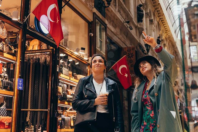 Street Food & Wine Pairing Kadikoy Evening Tour - Exploring Kadikoys Vibrant Food Scene