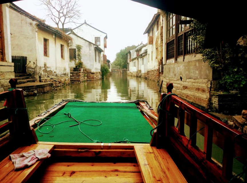 Su Zhou and Zhou Zhuang Water Village Day Tour - Silk Factory Visit