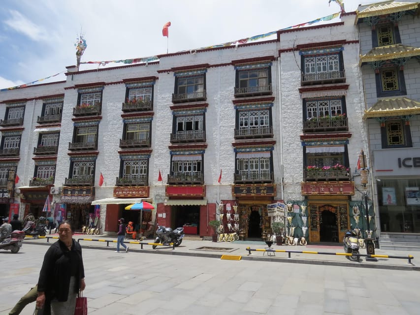 Tibet 4-day Lhasa City Private Trip - Frequently Asked Questions