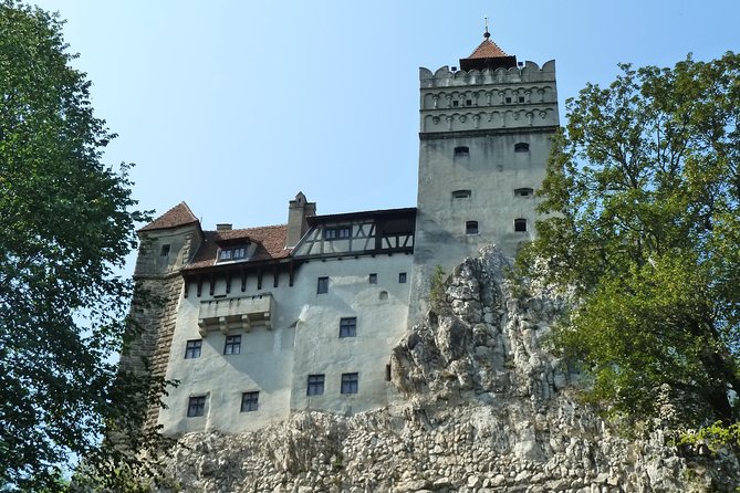 Tour of the 3 Castles: Bran, Rasnov, and Peles in Spanish (Native Spanish Guide). - Booking Confirmation Process