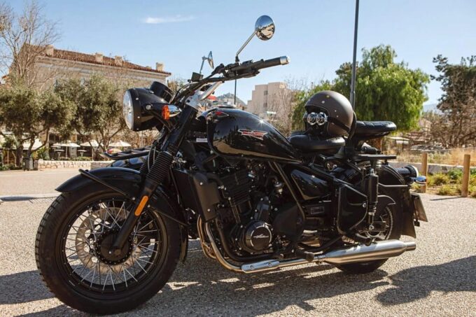 Tour to Poseidon Temple & Athens Riviera in a Sidecar - Laimos Vouliagmenis Route