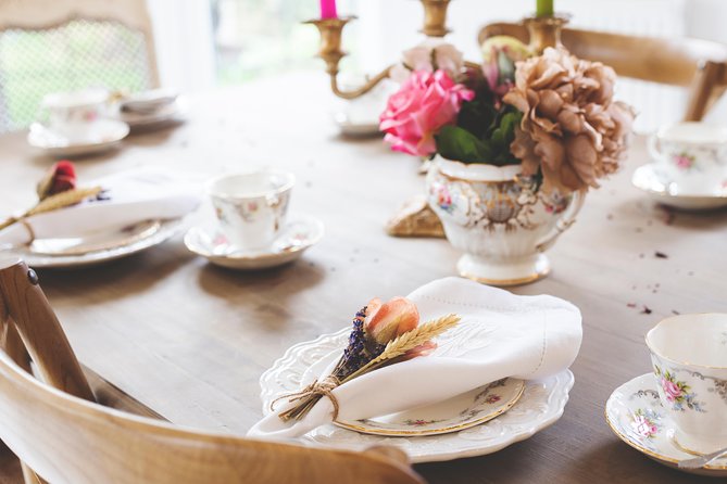 Traditional Afternoon Tea Experience and Baking Class in Stratford-upon-Avon - Unique Selling Points