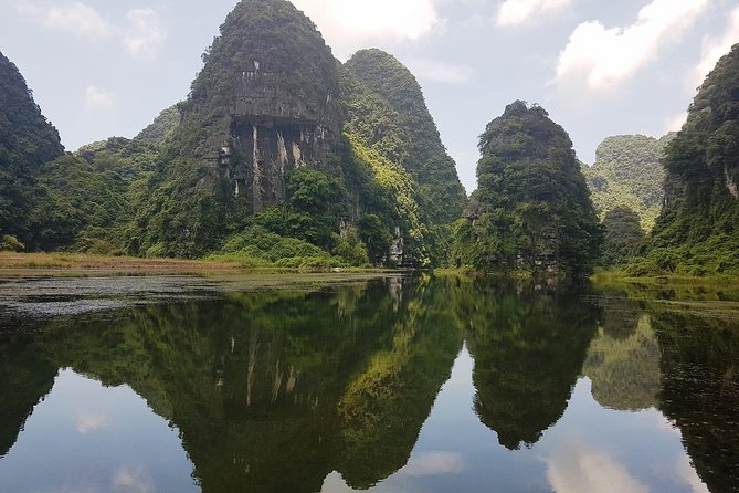 Trang An Boat Ride and Hoa Lu Temples - Booking Information