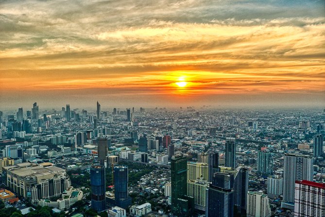 Transfer From Bangkok Airport to Bangkok Hotel by Deluxe Vehicle - Tips for a Smooth Journey