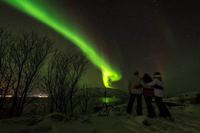 Tromsø Norway - Small Group Aurora Hunt Tour With a Local Guide - Warm Refreshments