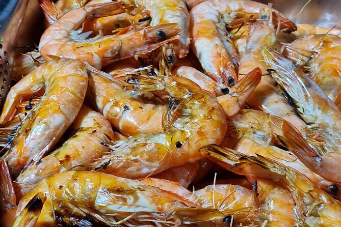 Twilight Dinner Cruise Along Chao Phraya River in Bangkok - Tips for a Memorable Evening