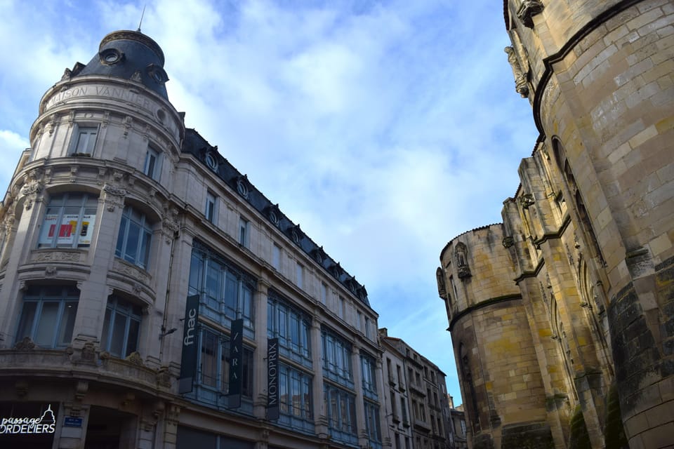 Visit Dissay, Saint-Savin, and La Roche-Posay on a Day Tour - Guided Tour of Poitiers