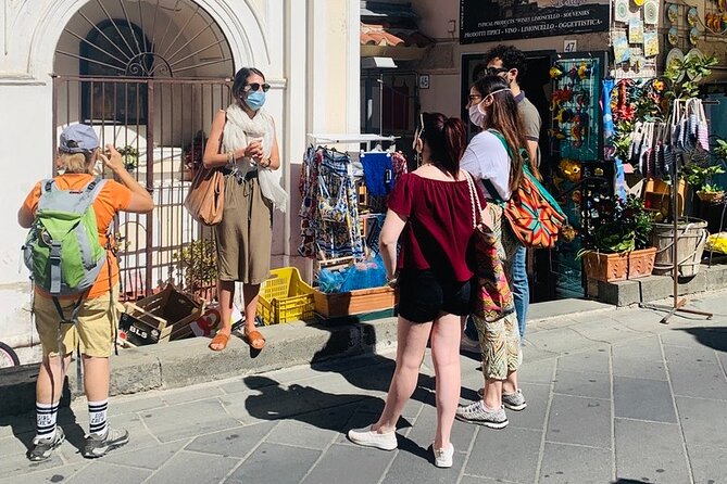 Walking Tour From Minori to Maiori Along the Path of the Lemons - Exploring the Lemon Path
