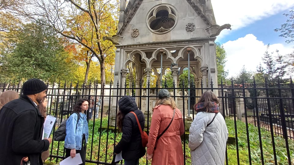 Who Killed Victor ? Escape Game at Père Lachaise Cemetery - Uncover the Mystery of Victors Death