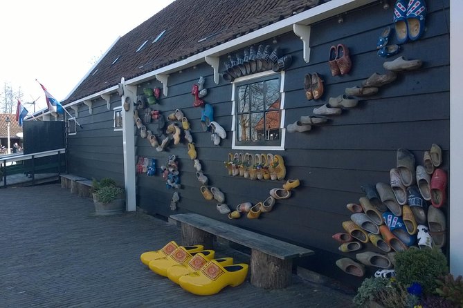 Zaanse Schans Small-Group Excursion From Zaandam - Traditional Dutch Crafts