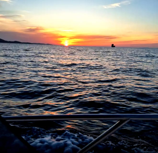 Zadar: Half-Day Island-Hopping and Lagoons Cruise With Fruit - Discovering the Island of Ugljan