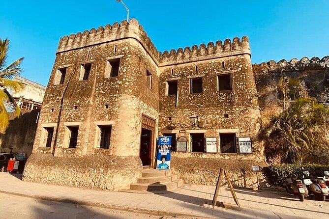 Zanzibar Stone Town Highlight Walking Tour - Customizing Your Walking Tour Experience