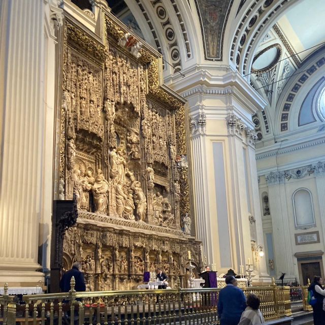 Zaragoza: Basilica of Our Lady of the Pillar and Its Museum Tour in Spanish - The Sum Up