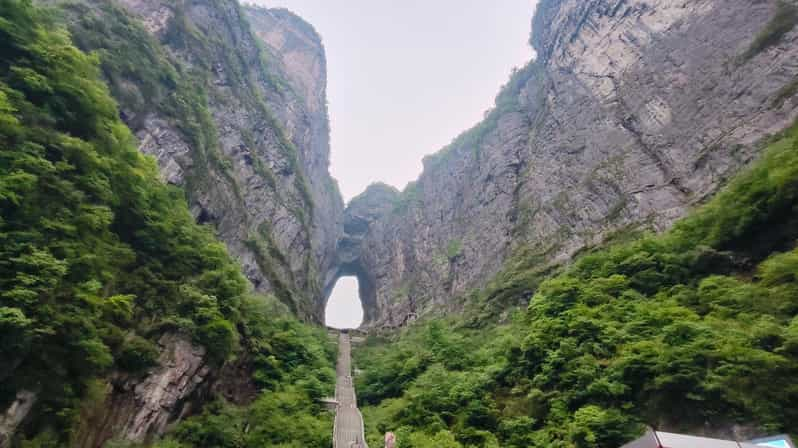 Zhangjiajie: Tianmen Mountain Sky Walk & Glass Bridge - Exploring Tianmen Mountain